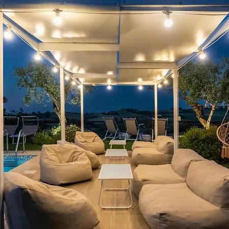 Villa Casal Tartan - Private With & Pool San Costanzo