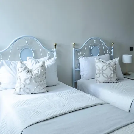 Casal Tartan - Private With & Pool Villa