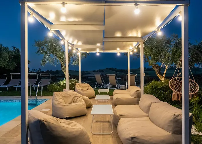 Βίλα Casal Tartan - Private With & Pool San Costanzo